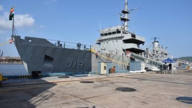 INS_Sandhayak_at_Visakhapatnam_during_the_Decommissioning_CeremonyG9AL-d65d6c2a